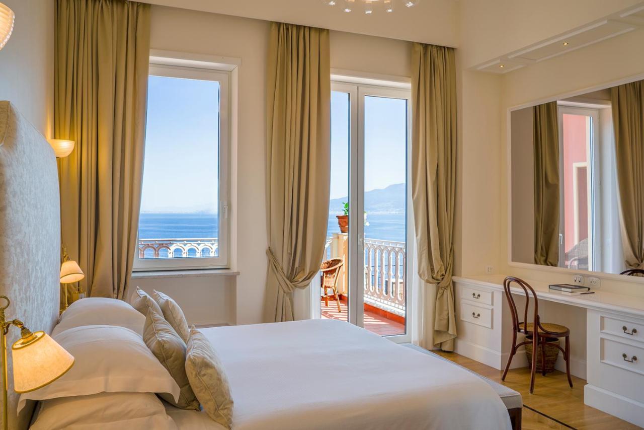 Junior Suite Deluxe with Sea View,665318304:JPEG