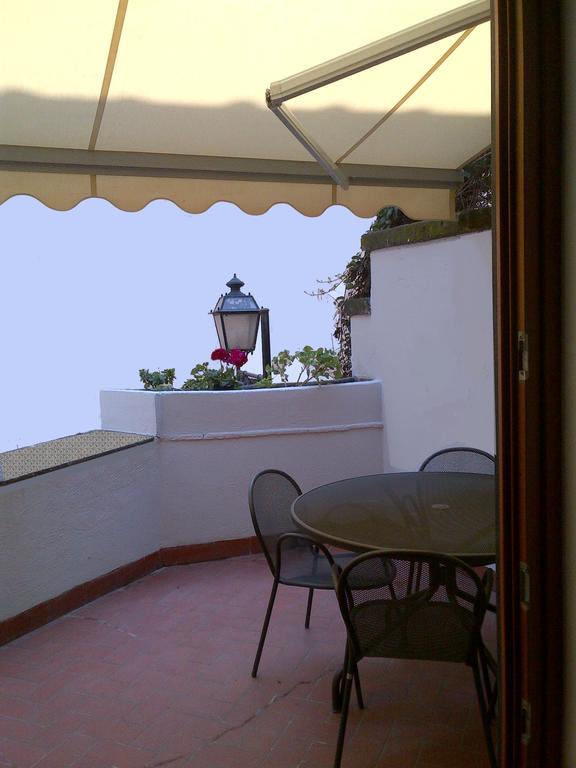 Studio with Terrace,396557919:JPEG
