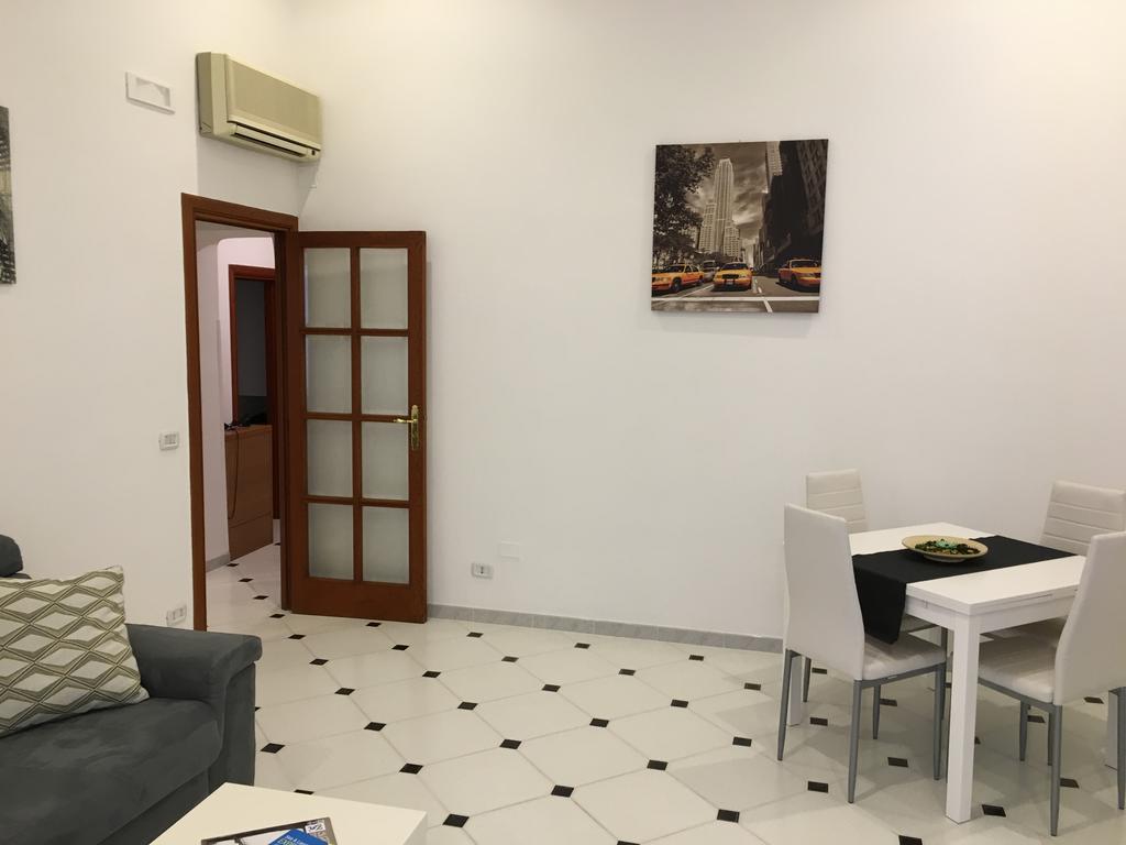 Two-Bedroom Apartment,324814984:JPEG