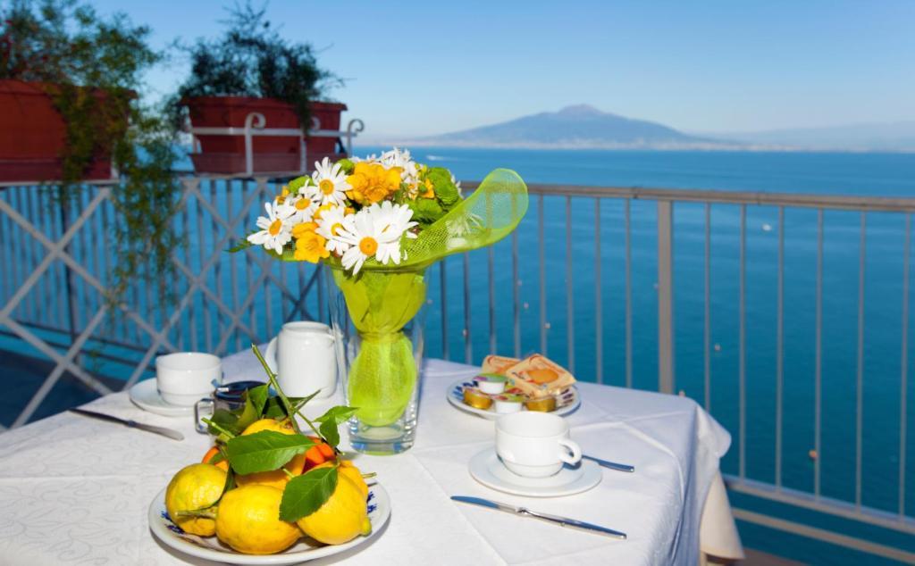 Triple Room Balcony Sea View