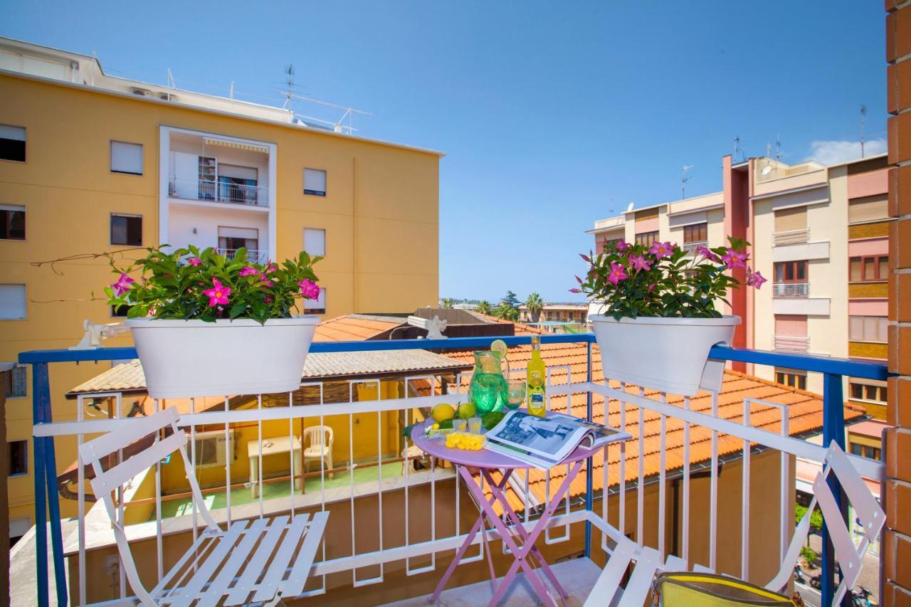 Deluxe Double Room with Balcony,694702746:JPEG
