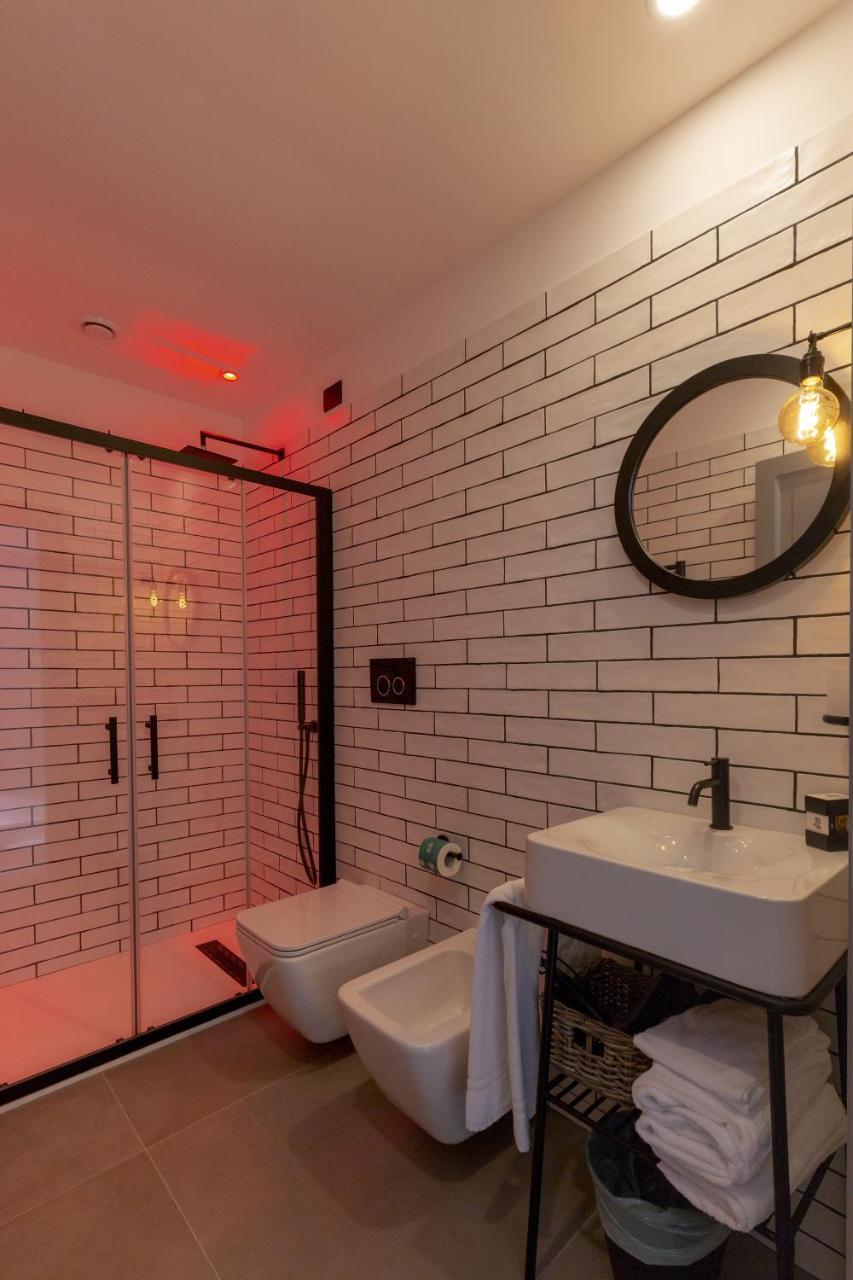 Double Room with Patio,767266123:JPEG