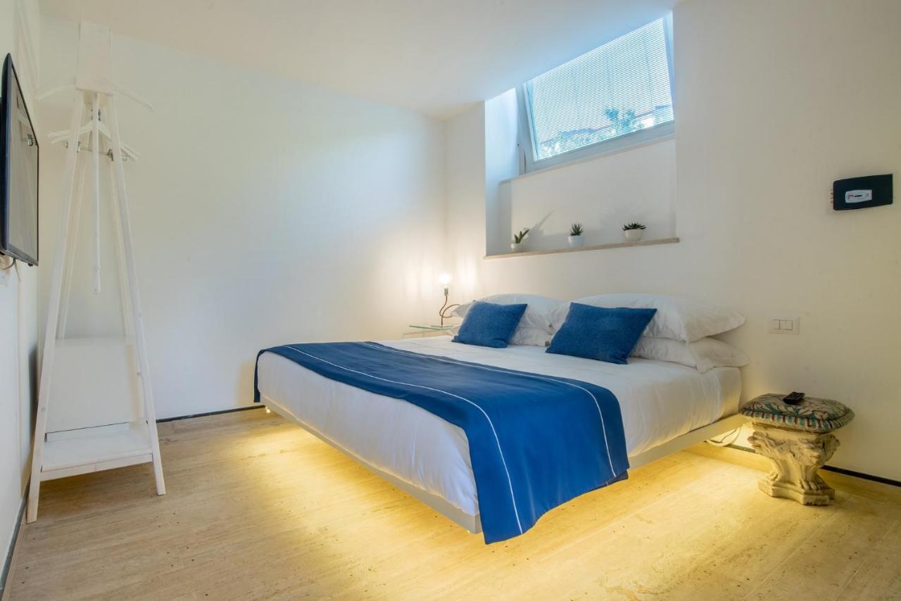 Double Room,992718127:JPEG