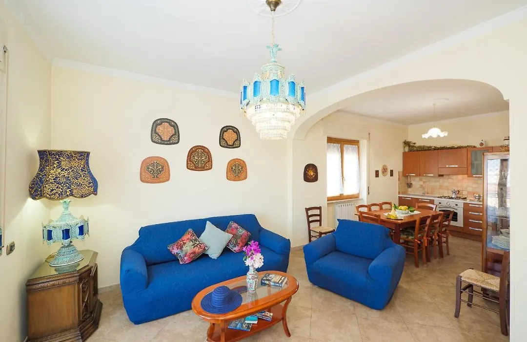 Aranci Apt 67- Up Sorrento Station & Vesuvius View-1