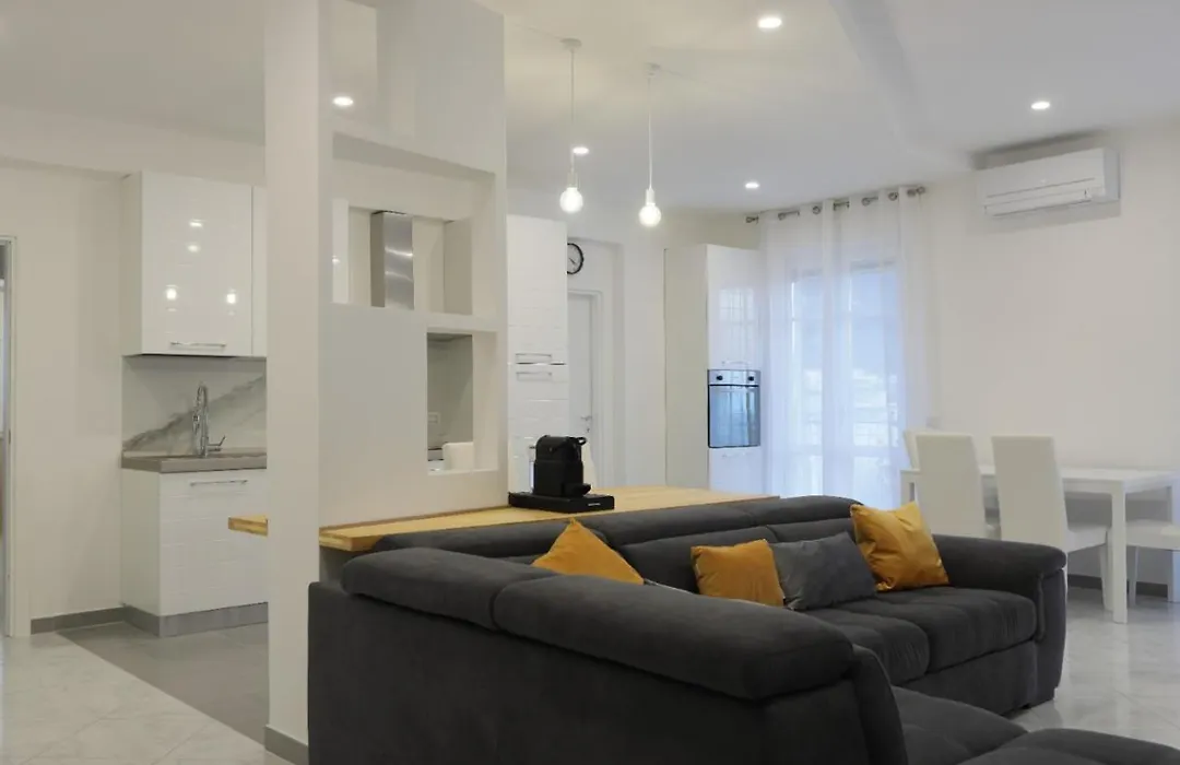 Maison Mira-1