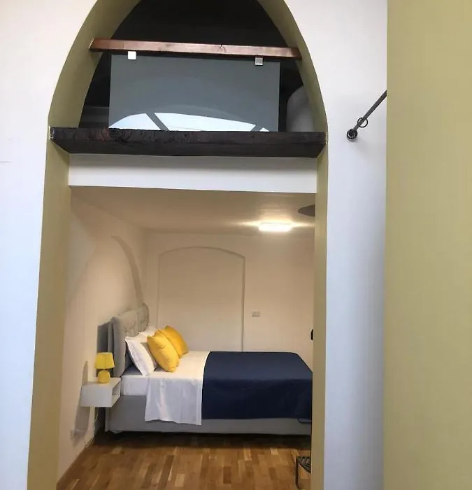 William Apt-1