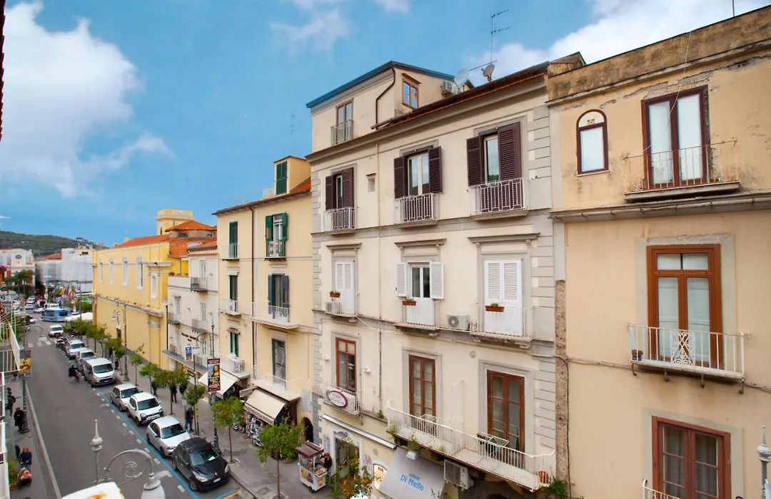 Sorrento 211 - City Center Apartment-1