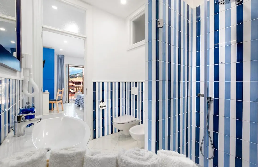 Cafiero Blue Guest House-1