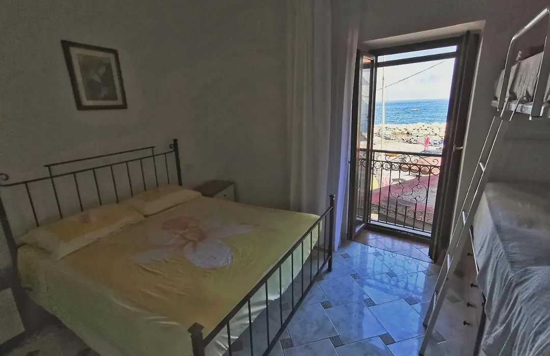 Una Villetta A 2 Passi Dal Mare-1