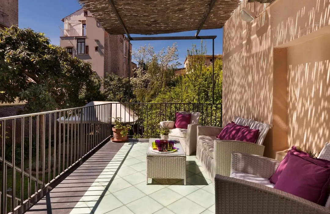 Amore Rentals - Maison De Charme-1