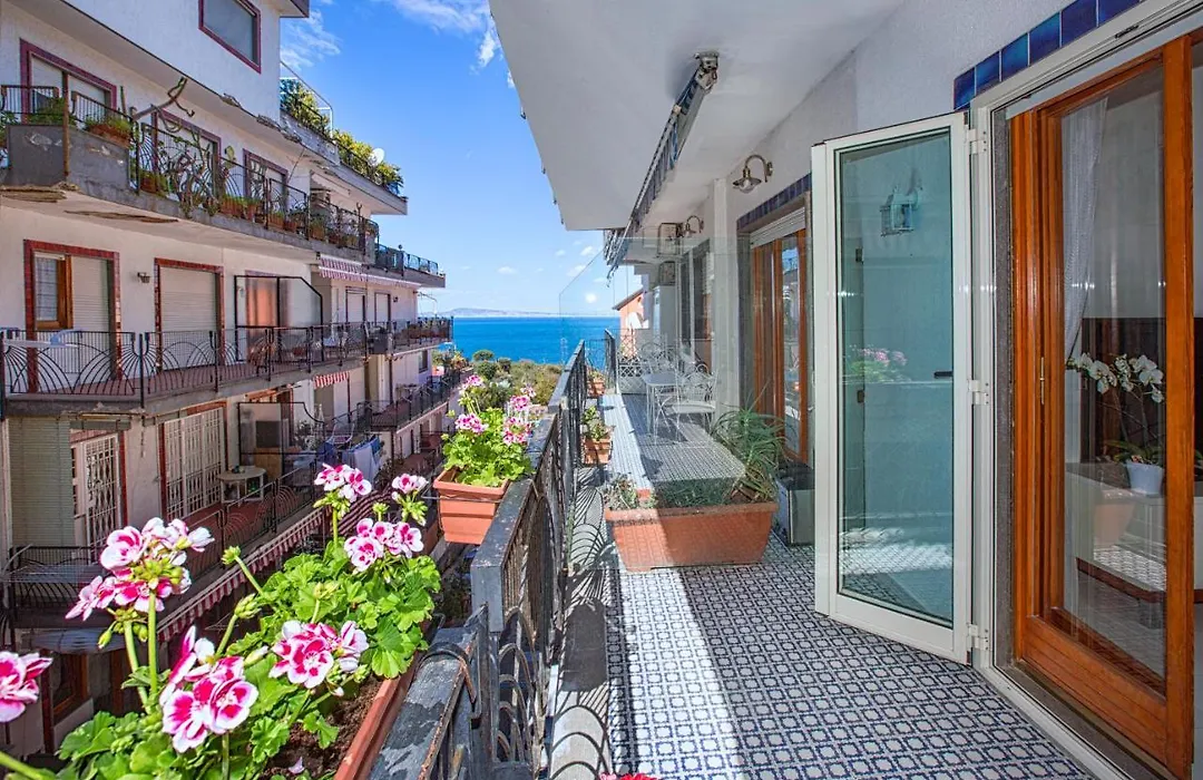 Yourhome - Parco Sereno Apartment-1