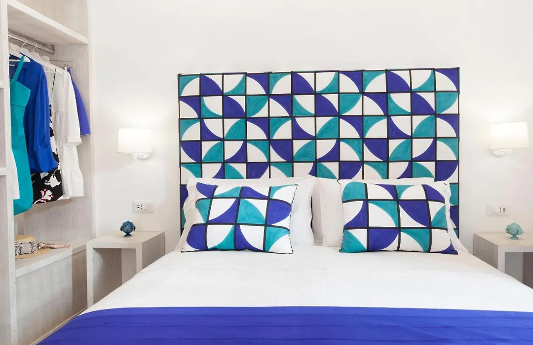 Sorrento Lux Suite-1