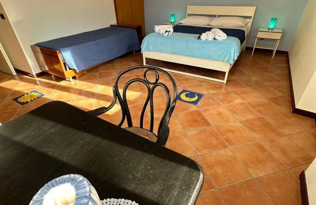 Angel'S Home-1