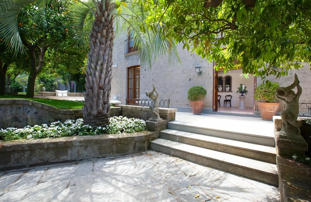 Relais Villa Russo-1