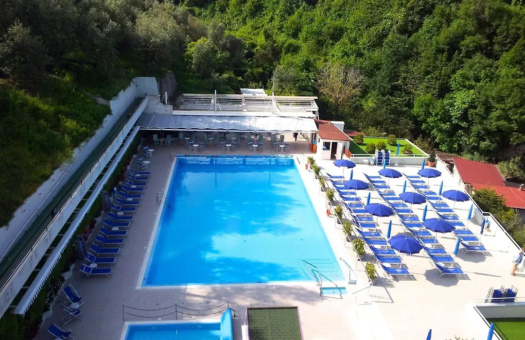 Best Western Hotel La Solara-1
