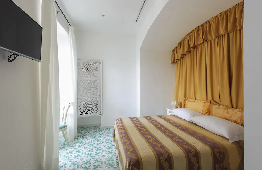 Surriento Suites-1