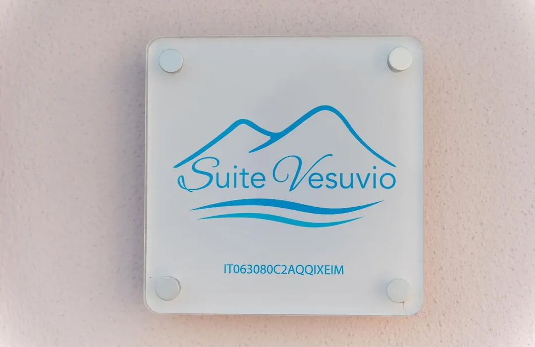 Suitevesuvio-1