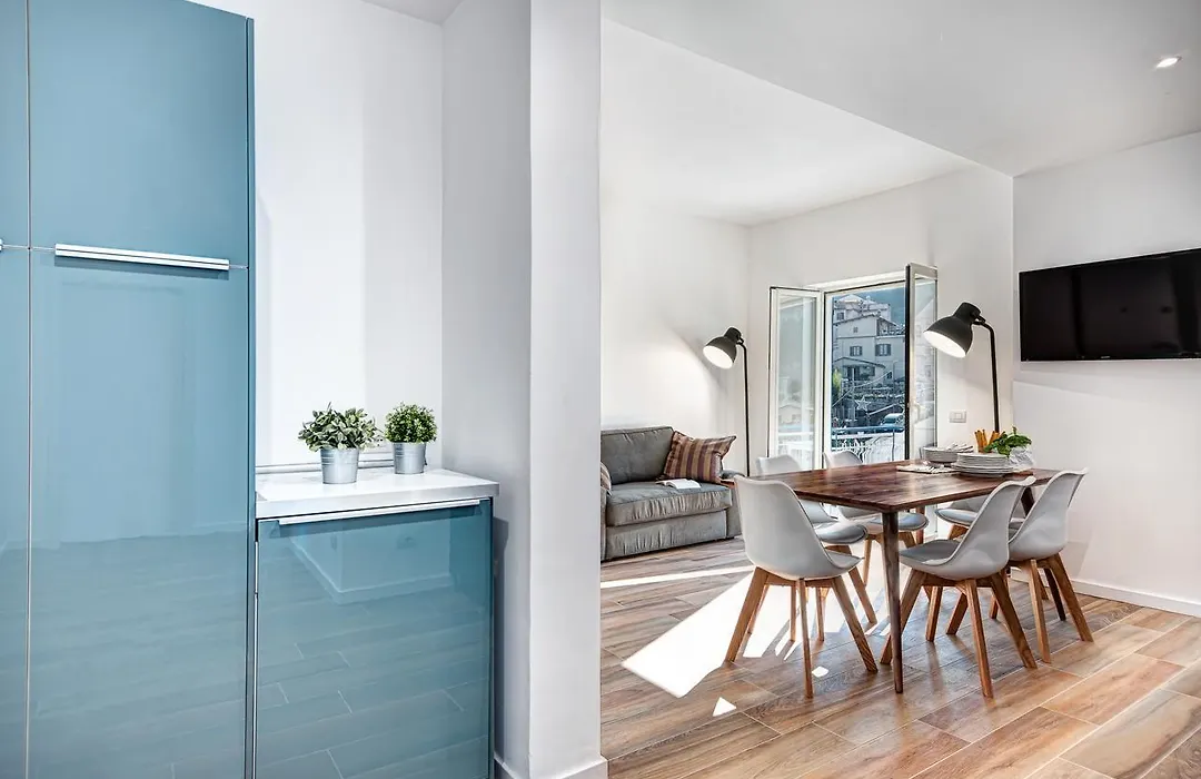 Caruso 5 By Villasandco Rentalsorrento-1