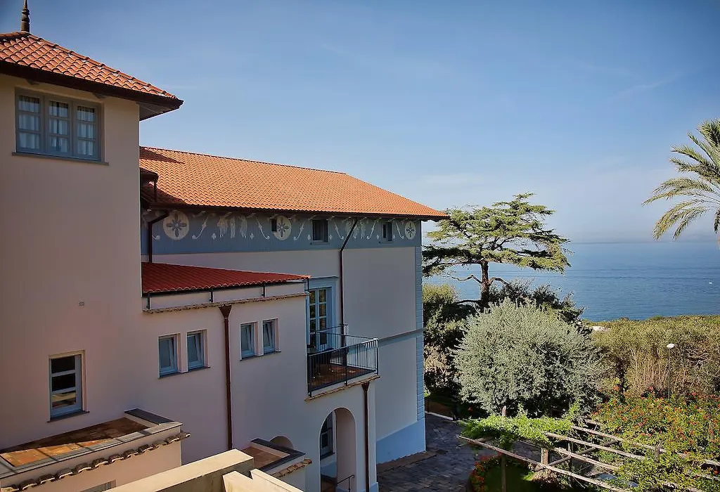 Villa Sabrina Relais-1