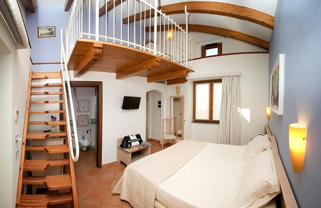 Angiolina Relais-1