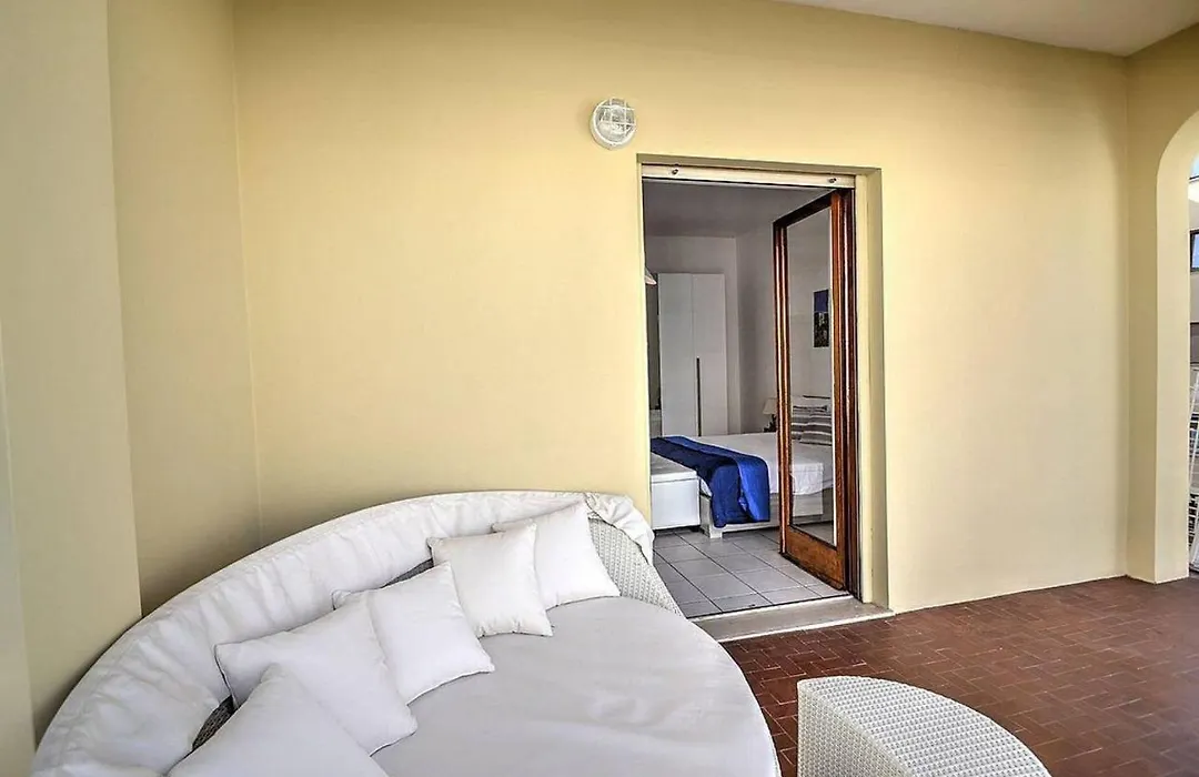 Golden Home Sorrento-1