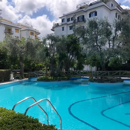 Casa Mami - Luxury Apartment And Pool - Sorrento-2