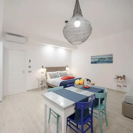 Sorrento Time Guest House-2