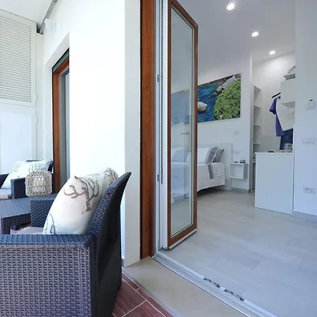 La Casa Degli Amici-2