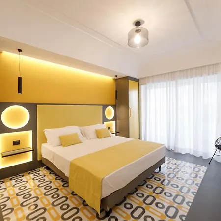 Akyra Suites-2