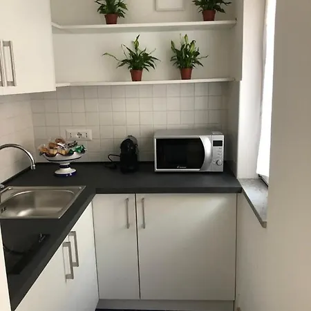 William Apt-2
