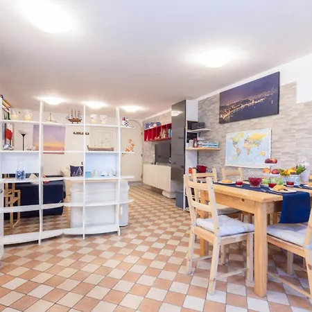 Marinautica Sea Cottage-3