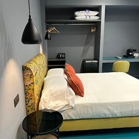 Sorrento Rooms Deluxe-2