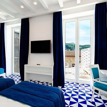 Maison Blu - Intimate Guesthouse-3