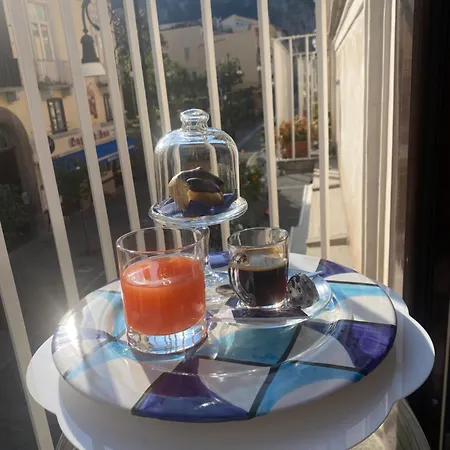 Sorrento Lux Suite-3