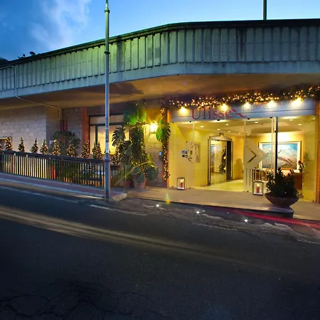 Ulisse Deluxe Hostel-3