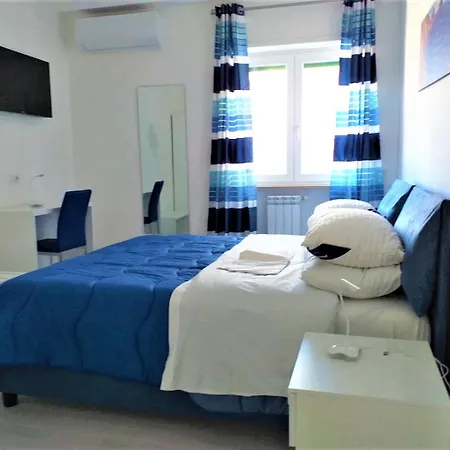 Sorrento Blue Eyes Apartment-2