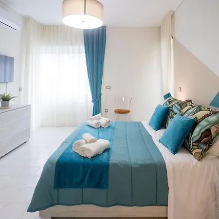 Emy House Sorrento-2