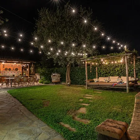 Villa Caruso Private Heated Pool & Sea View-3