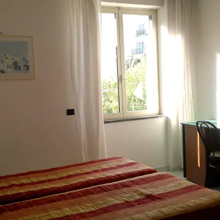 Hotel Eden-2