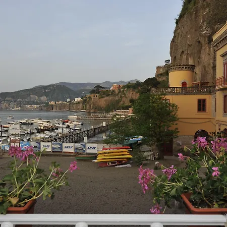 Surriento Suites-3