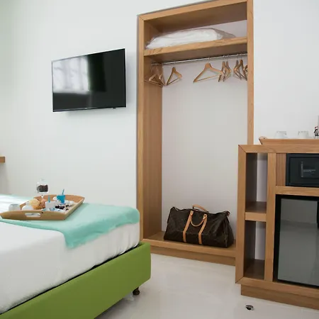 Sorrento Stylish Rooms-2