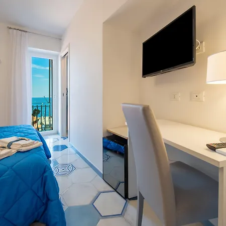 Caruso Sea View-3