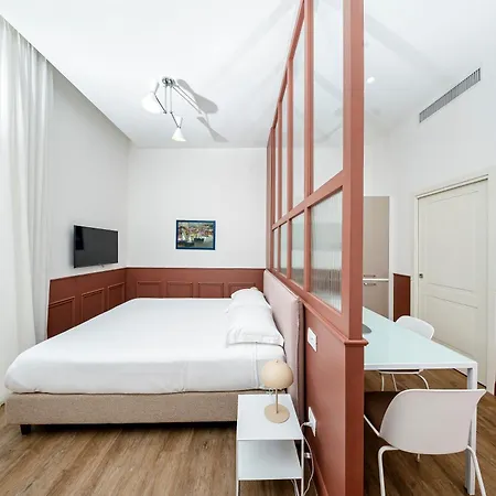 Corso Italia Suites-3