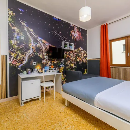 Lovely Bed And Breakfast In Center Of Sorrento-2