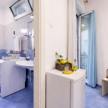 Cafiero Azure Flat-2