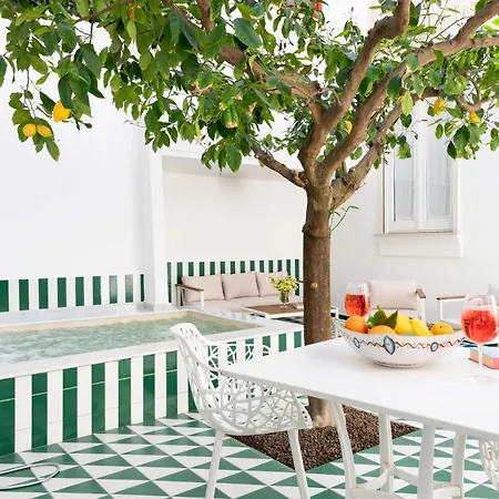 Maison M. - Luxury Apartment In Piazza Tasso-2