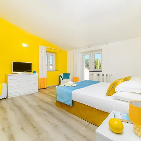 Estate4Home - Relais Villa Chiara Free Parking-3