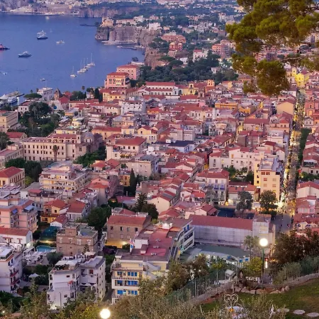 Amore Rentals - Villa Giada-3