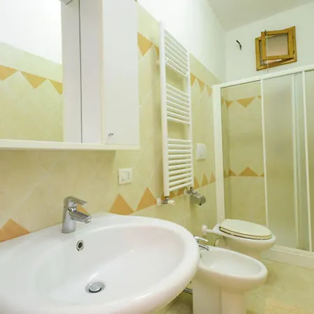 Welcoming Apartment In Sorrento 52 M² With Sea View Terrace-3