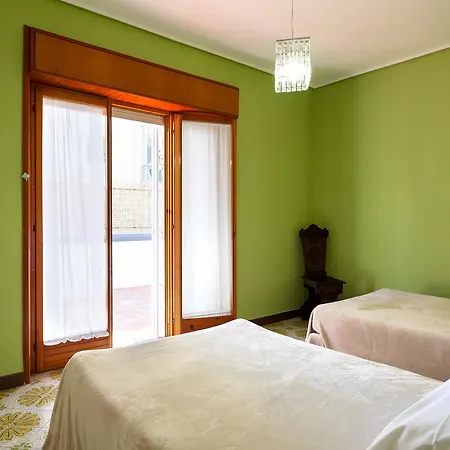 Sorrento Central Flats-2